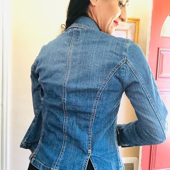 Gloria Vanderbilt jean denim jacket - Picture 4 of 9